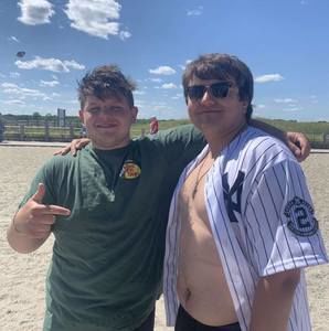 Meet your Posher, Robert